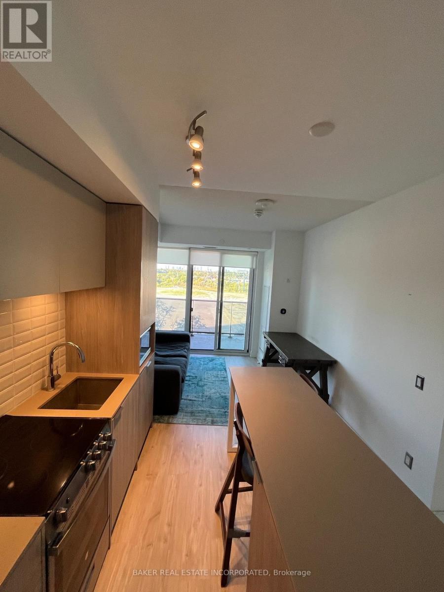 910 - 70 Annie Craig Drive, Toronto (Mimico), Ontario  M8V 0G2 - Photo 3 - W12441664