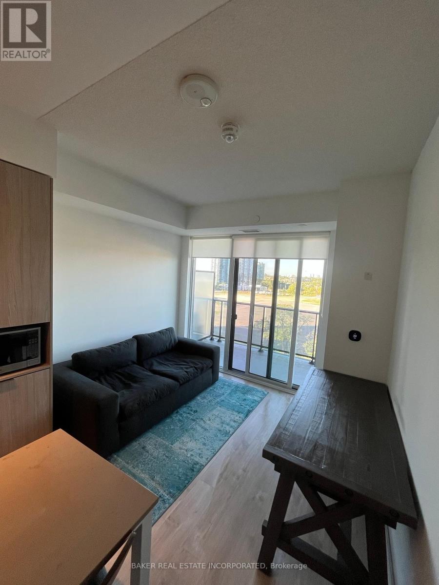 910 - 70 Annie Craig Drive, Toronto (Mimico), Ontario  M8V 0G2 - Photo 5 - W12441664