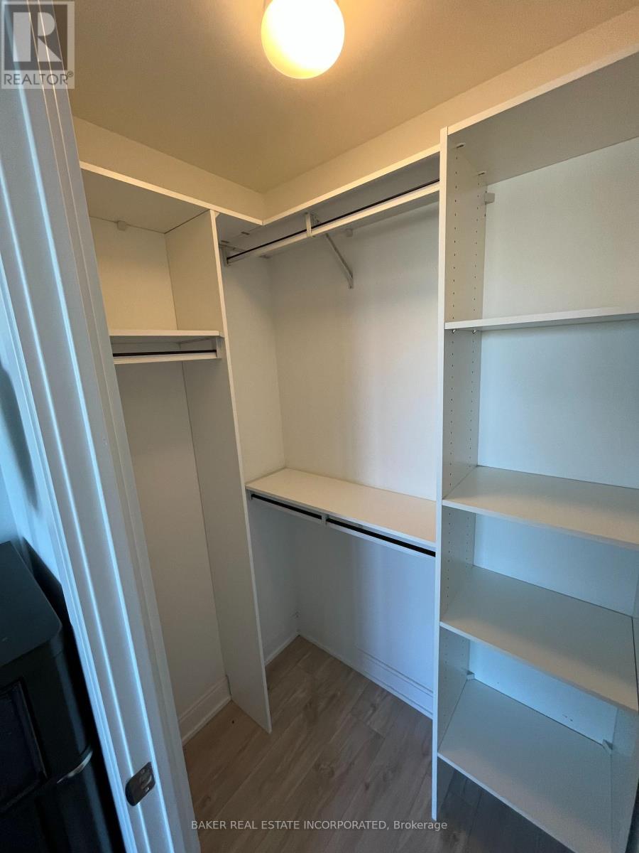 910 - 70 Annie Craig Drive, Toronto (Mimico), Ontario  M8V 0G2 - Photo 8 - W12441664