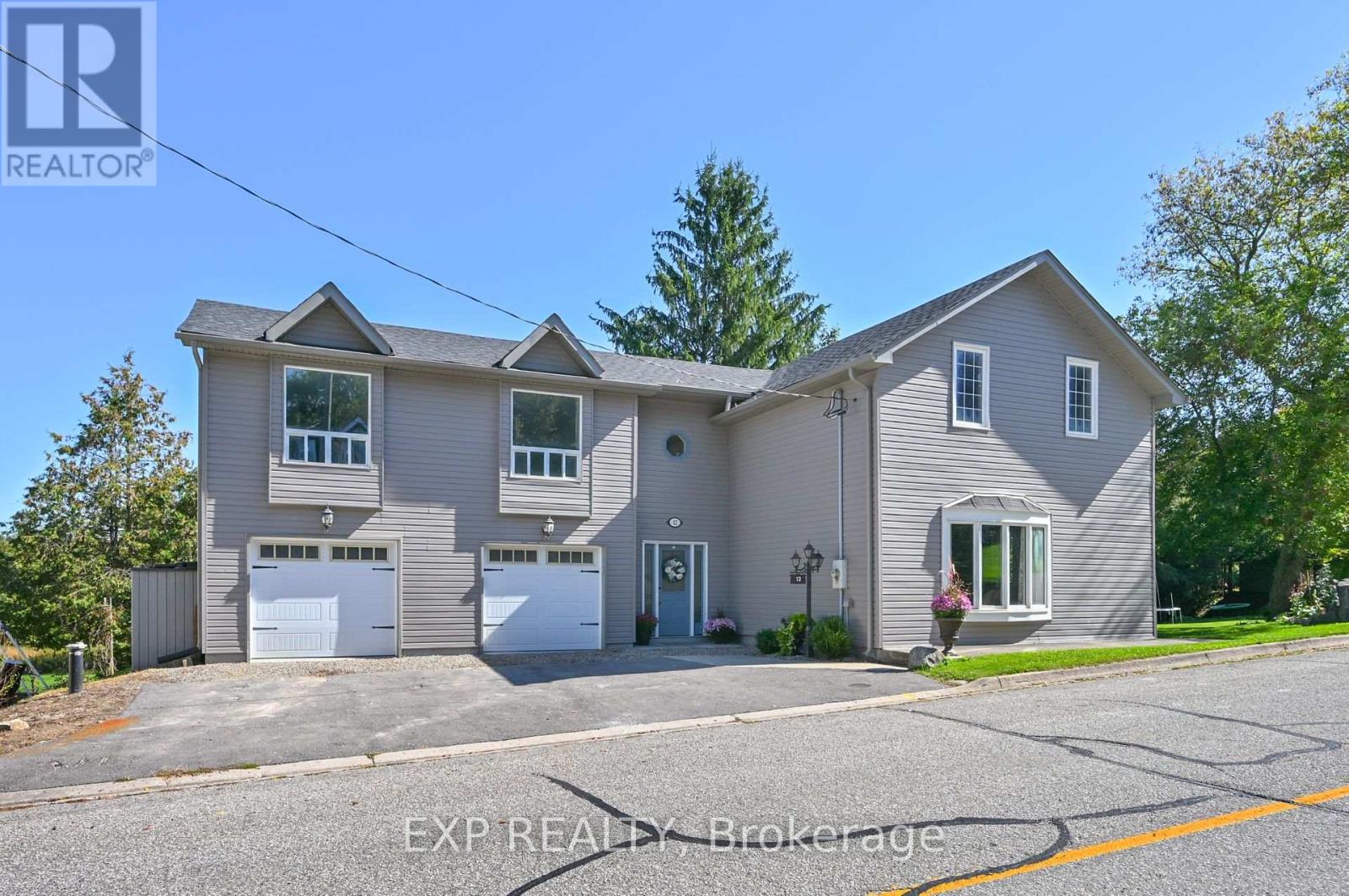 12 Mill Street, Amaranth, Ontario  L9W 3Z3 - Photo 2 - X12441673