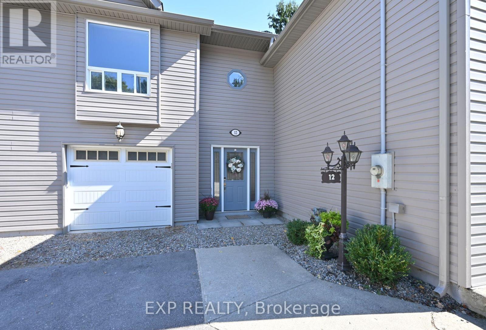 12 Mill Street, Amaranth, Ontario  L9W 3Z3 - Photo 3 - X12441673