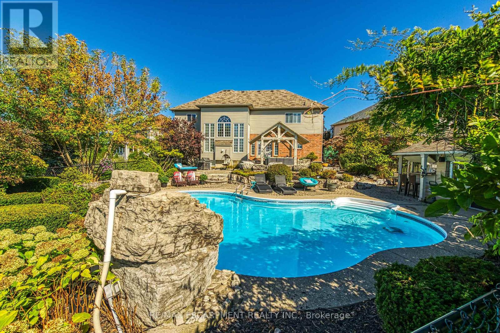 8 Blackburn Court, Haldimand, Ontario  N3W 2N9 - Photo 40 - X12441687
