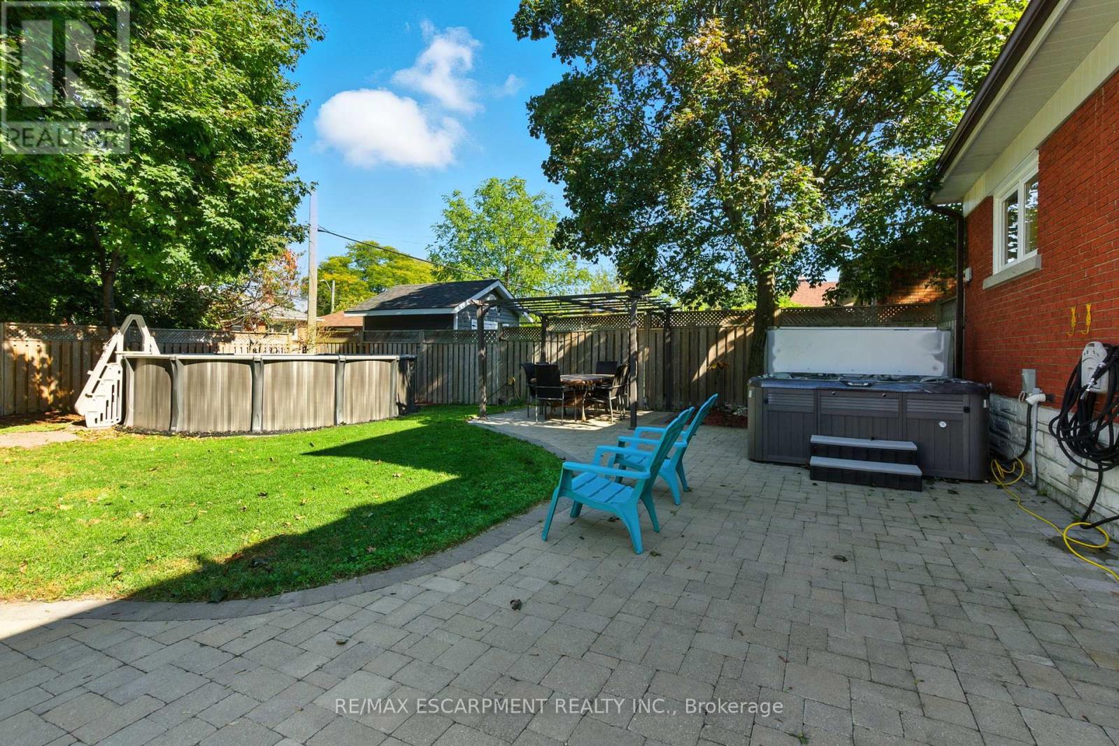 139 Toby Crescent, Hamilton (Huntington), Ontario  L8T 2N9 - Photo 39 - X12441700