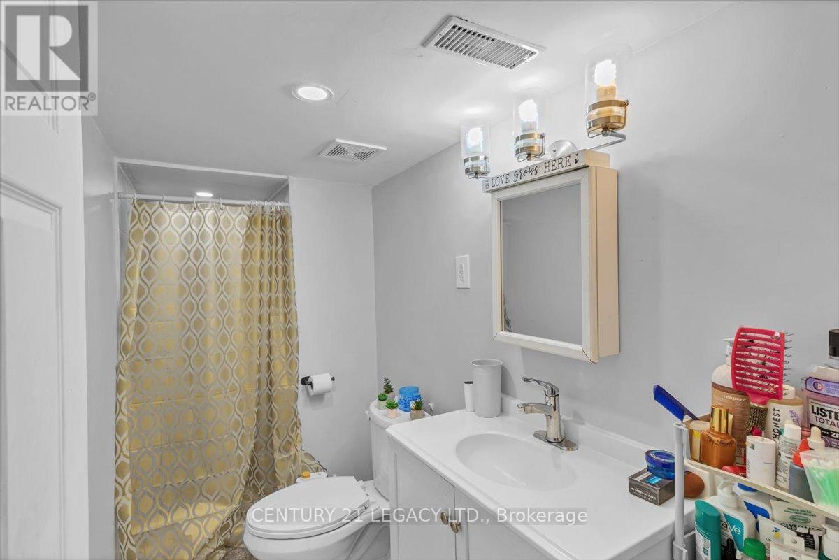 54 Beland Avenue S, Hamilton, Ontario  L8H 1B8 - Photo 20 - X12441707