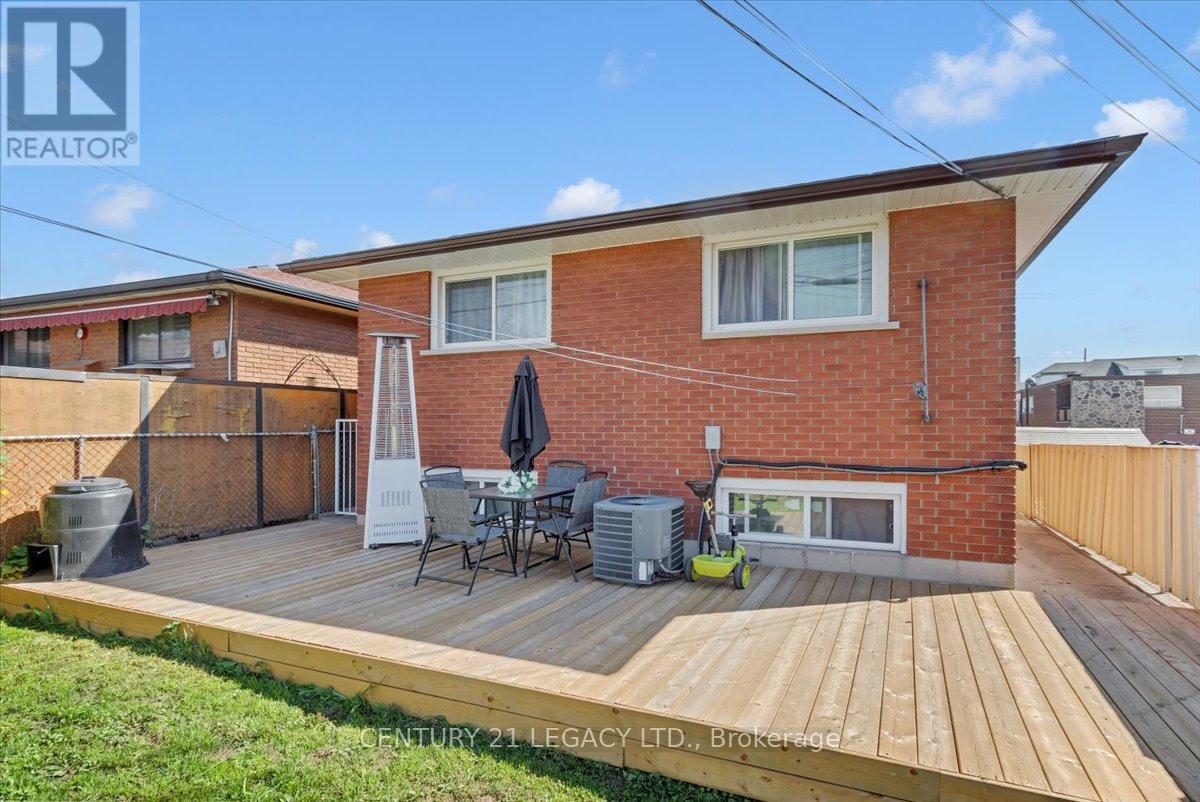 54 Beland Avenue S, Hamilton, Ontario  L8H 1B8 - Photo 21 - X12441707