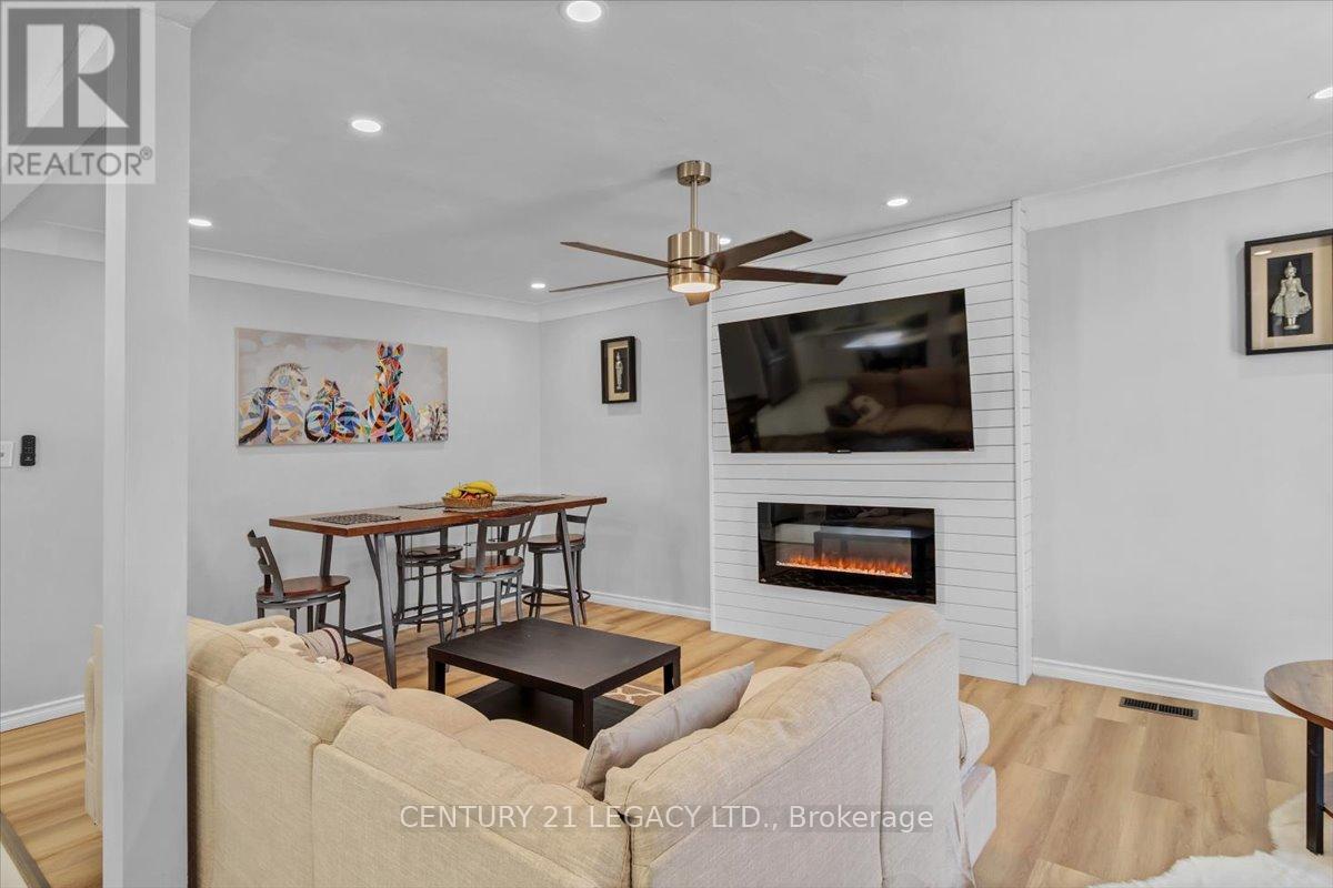 54 Beland Avenue S, Hamilton, Ontario  L8H 1B8 - Photo 6 - X12441707