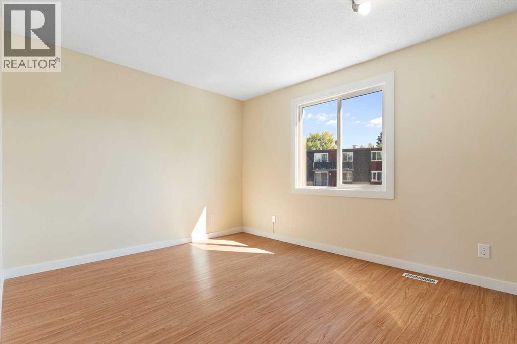 32, 80 Galbraith Drive Sw, Calgary, Alberta  T3E 4Z6 - Photo 12 - A2257206