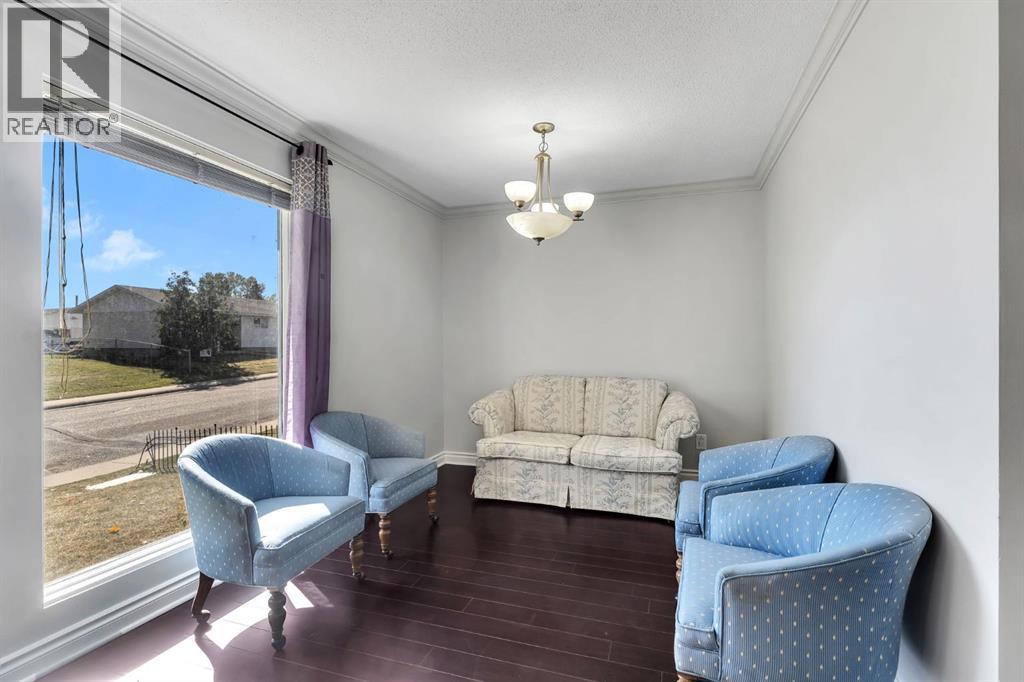 5190 Whitestone Road Ne, Calgary, Alberta  T1Y 1T6 - Photo 6 - A2260315