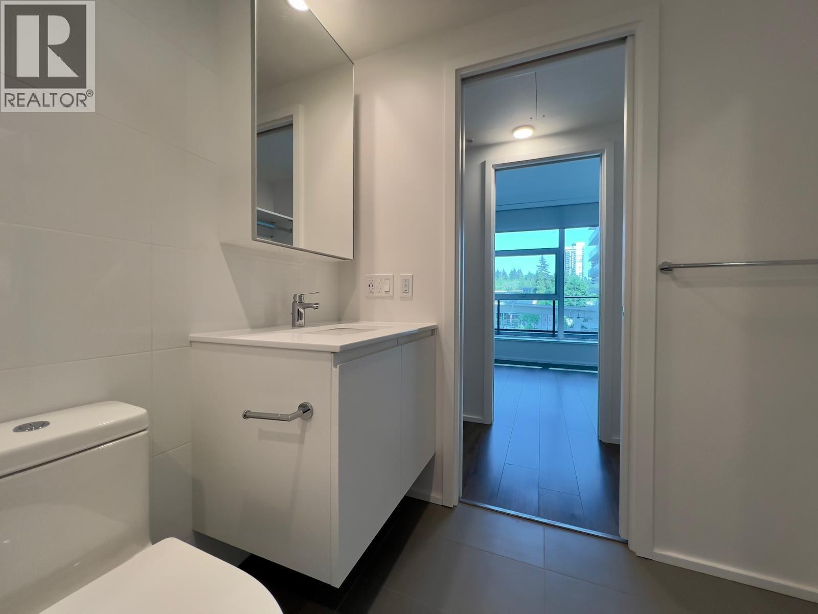 304 3809 Evergreen Place, Burnaby, British Columbia  V3J 0M1 - Photo 4 - R3054825