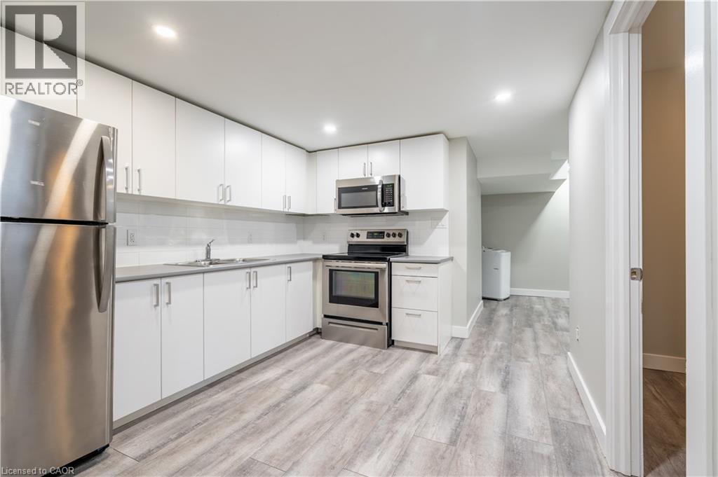 70 Victoria Avenue S Unit# 8, Hamilton, Ontario  L8N 2S7 - Photo 2 - 40776012