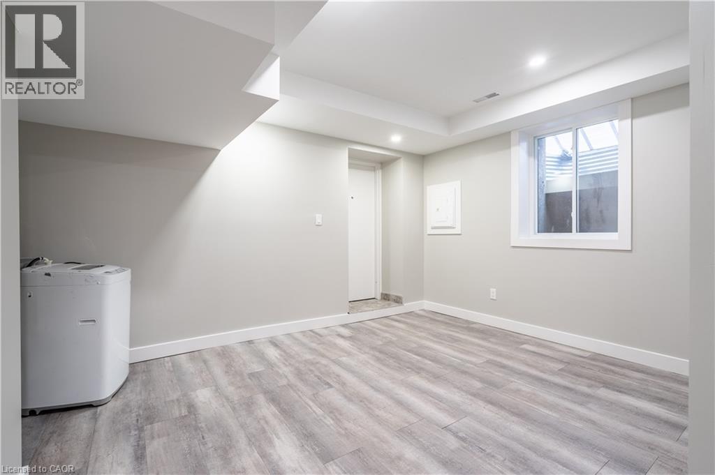 70 Victoria Avenue S Unit# 8, Hamilton, Ontario  L8N 2S7 - Photo 5 - 40776012