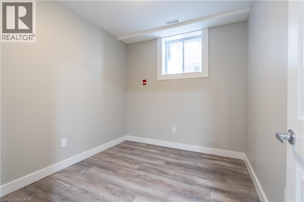 70 Victoria Avenue S Unit# 8, Hamilton, Ontario  L8N 2S7 - Photo 6 - 40776012