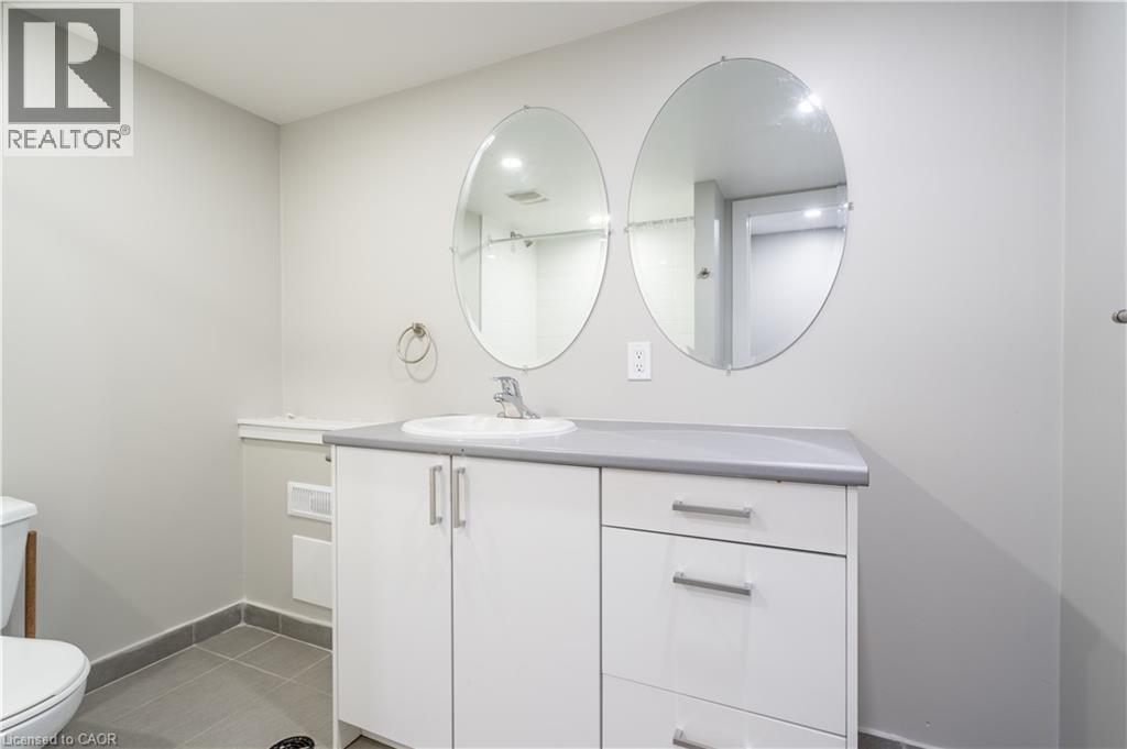 70 Victoria Avenue S Unit# 8, Hamilton, Ontario  L8N 2S7 - Photo 8 - 40776012