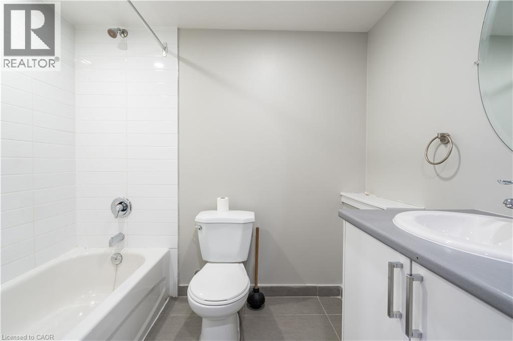 70 Victoria Avenue S Unit# 8, Hamilton, Ontario  L8N 2S7 - Photo 9 - 40776012