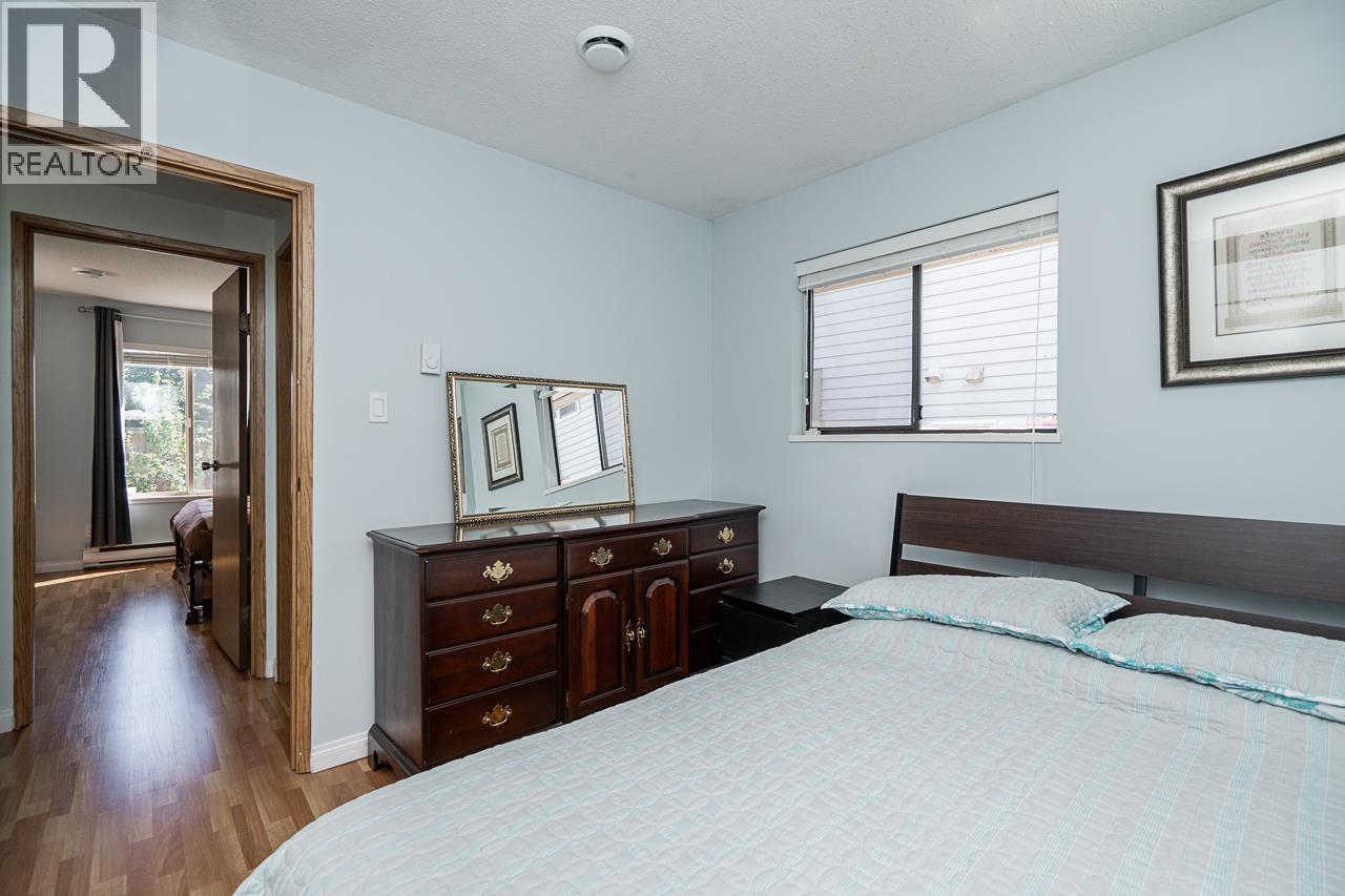 6094 Walker Avenue, Burnaby, British Columbia  V5E 3B4 - Photo 22 - R3054872