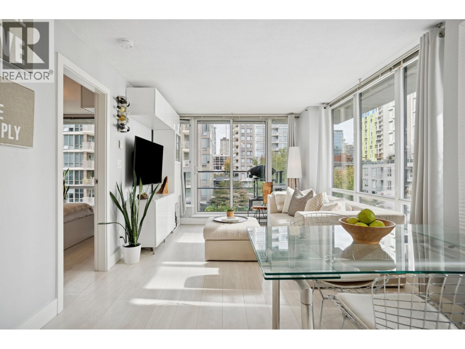 811 1088 Richards Street, Vancouver, British Columbia  V6B 0J8 - Photo 3 - R3054889