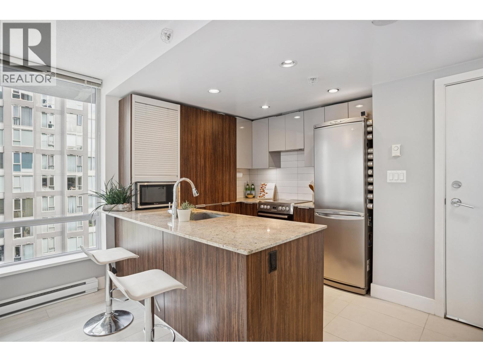 811 1088 Richards Street, Vancouver, British Columbia  V6B 0J8 - Photo 6 - R3054889