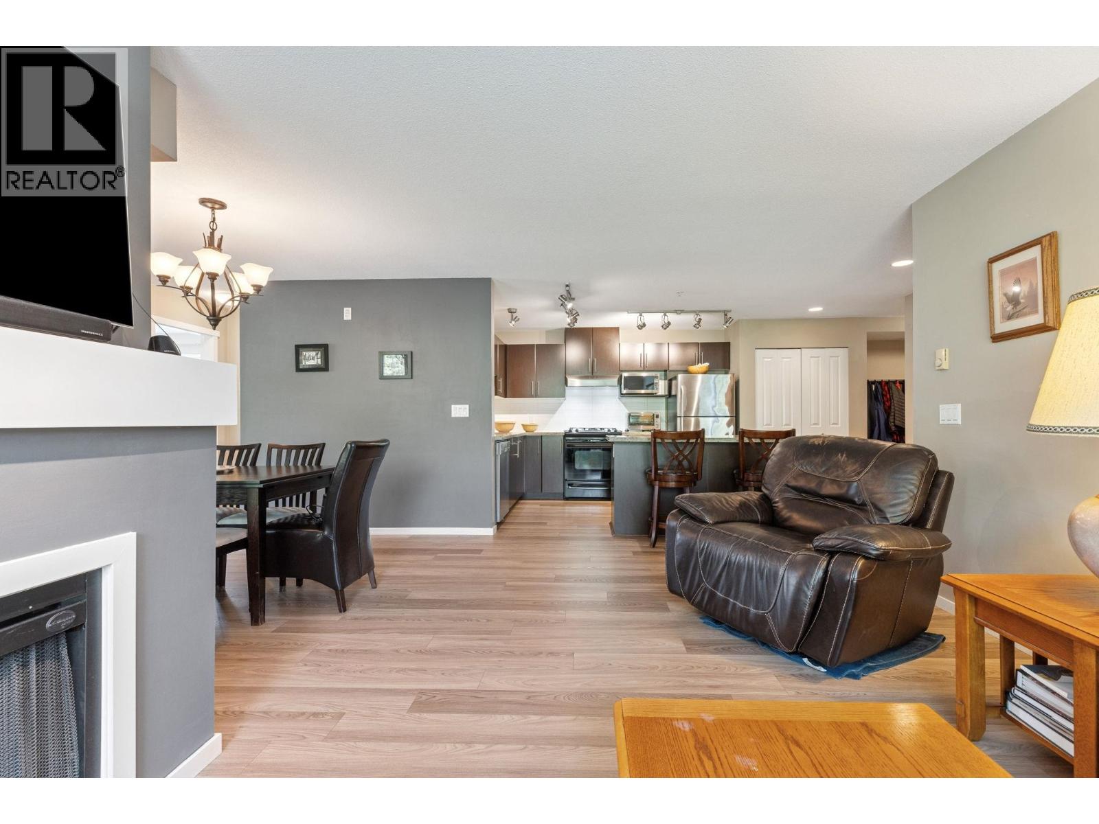 212 600 Klahanie Drive, Port Moody, British Columbia  V3H 5L2 - Photo 13 - R3054901