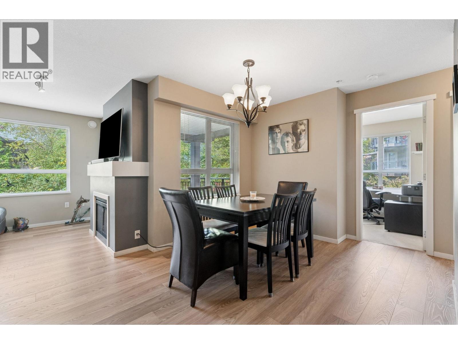212 600 Klahanie Drive, Port Moody, British Columbia  V3H 5L2 - Photo 14 - R3054901