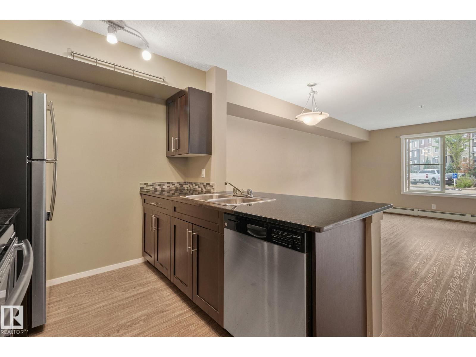 #132 3315 James Mowatt Tr Sw, Edmonton, Alberta  T6W 3L6 - Photo 4 - E4460548