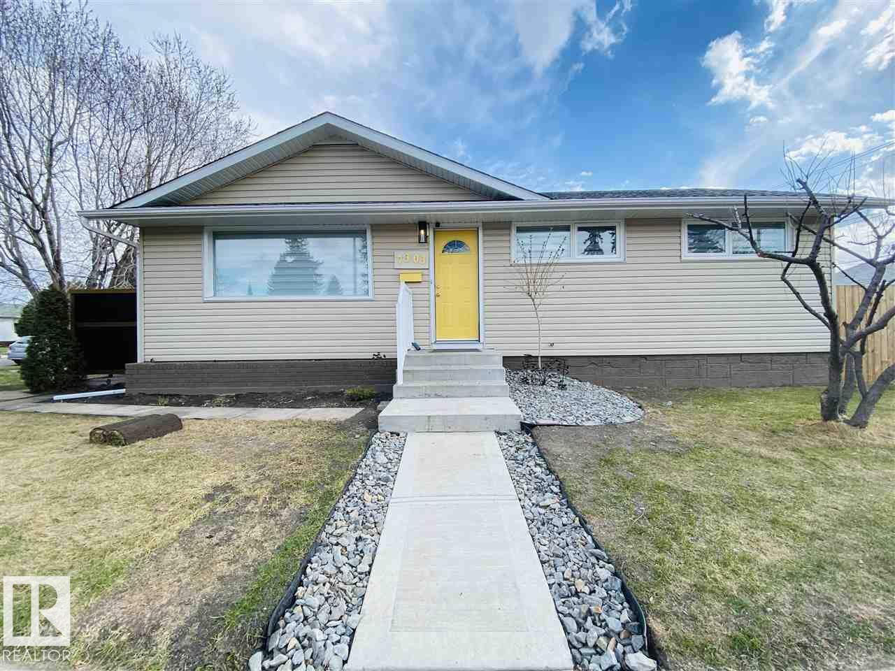7303 90 Av Nw, Edmonton, Alberta  T6B 0P6 - Photo 1 - E4460549