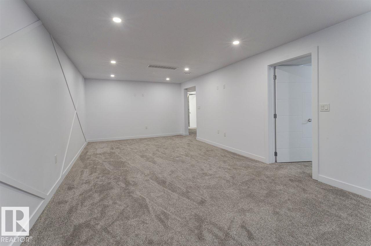 7303 90 Av Nw, Edmonton, Alberta  T6B 0P6 - Photo 36 - E4460549