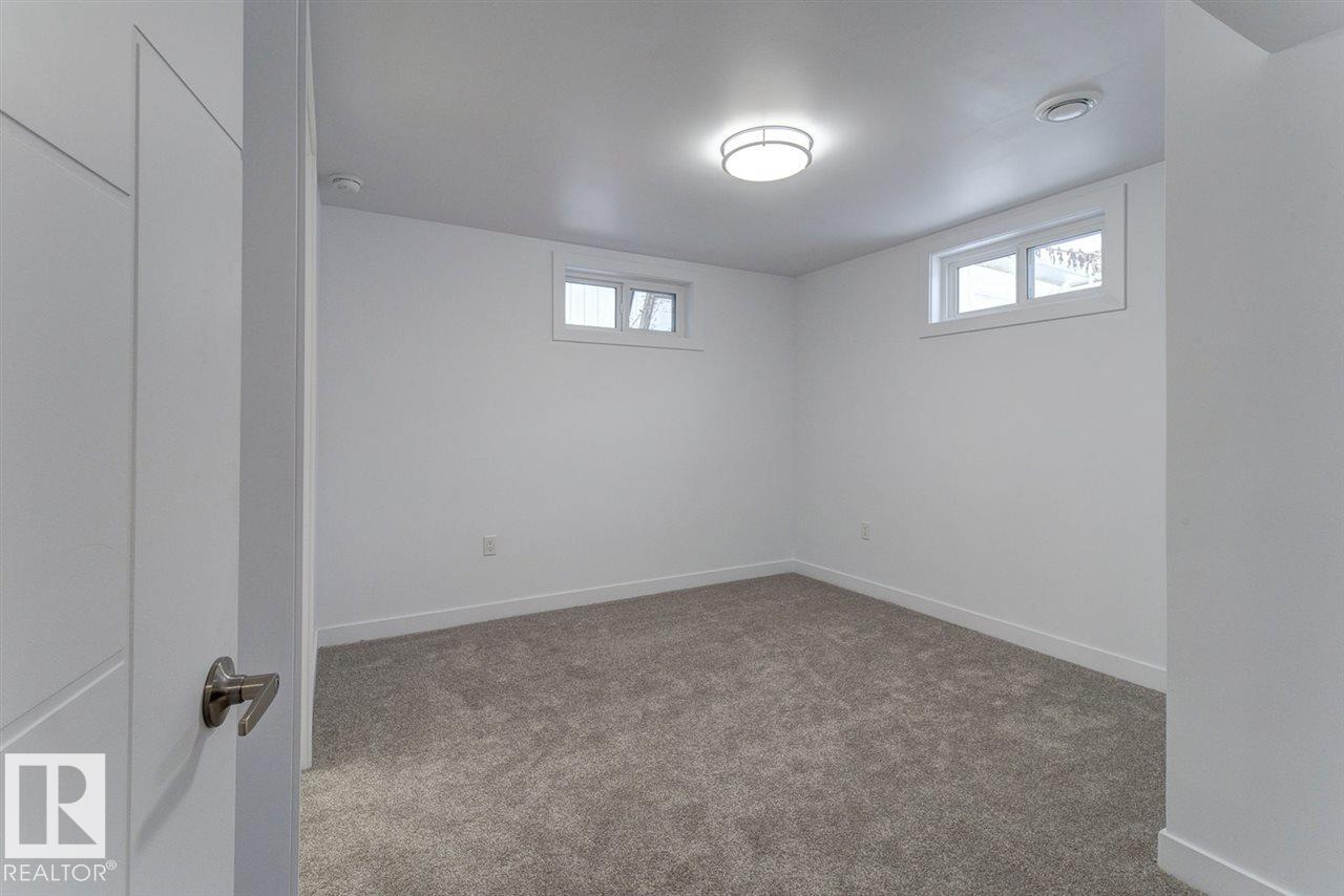 7303 90 Av Nw, Edmonton, Alberta  T6B 0P6 - Photo 37 - E4460549