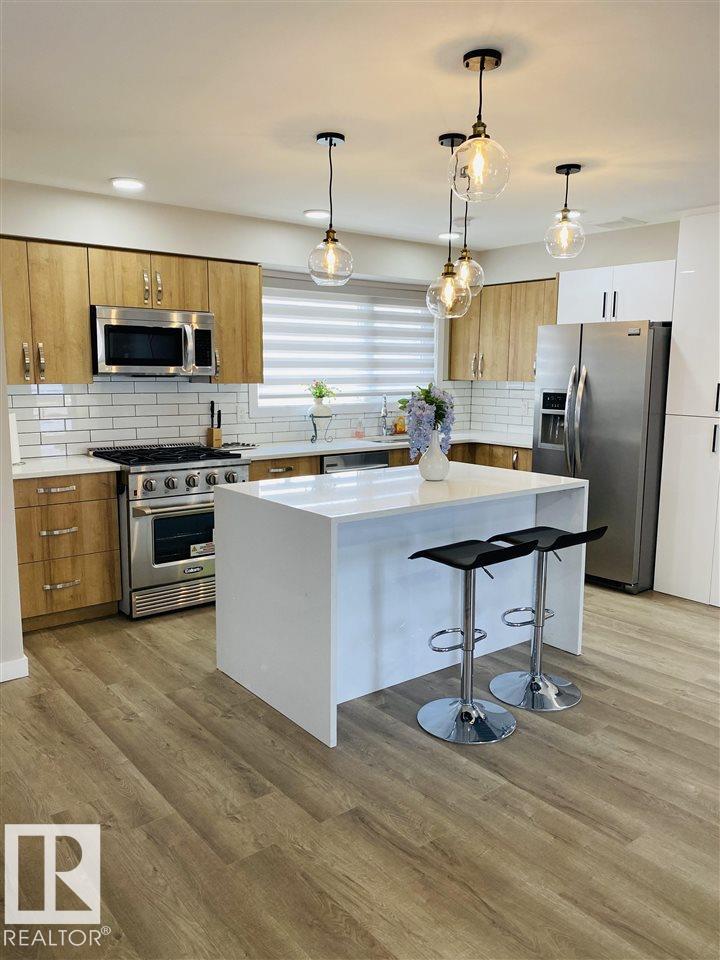 7303 90 Av Nw, Edmonton, Alberta  T6B 0P6 - Photo 9 - E4460549