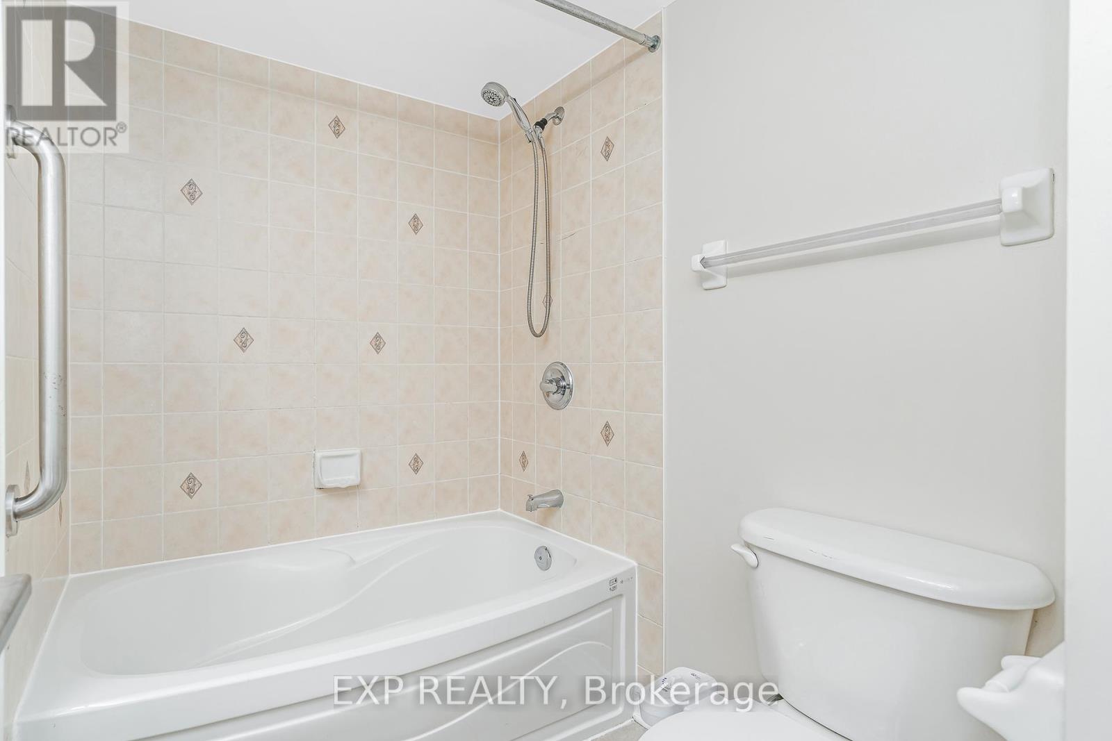 5 - 20 Edenvale Drive, Ottawa, Ontario  K2K 3L4 - Photo 24 - X12441204