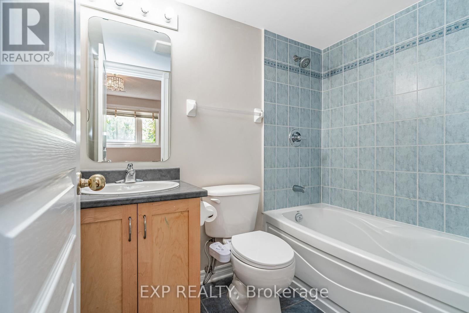 5 - 20 Edenvale Drive, Ottawa, Ontario  K2K 3L4 - Photo 29 - X12441204