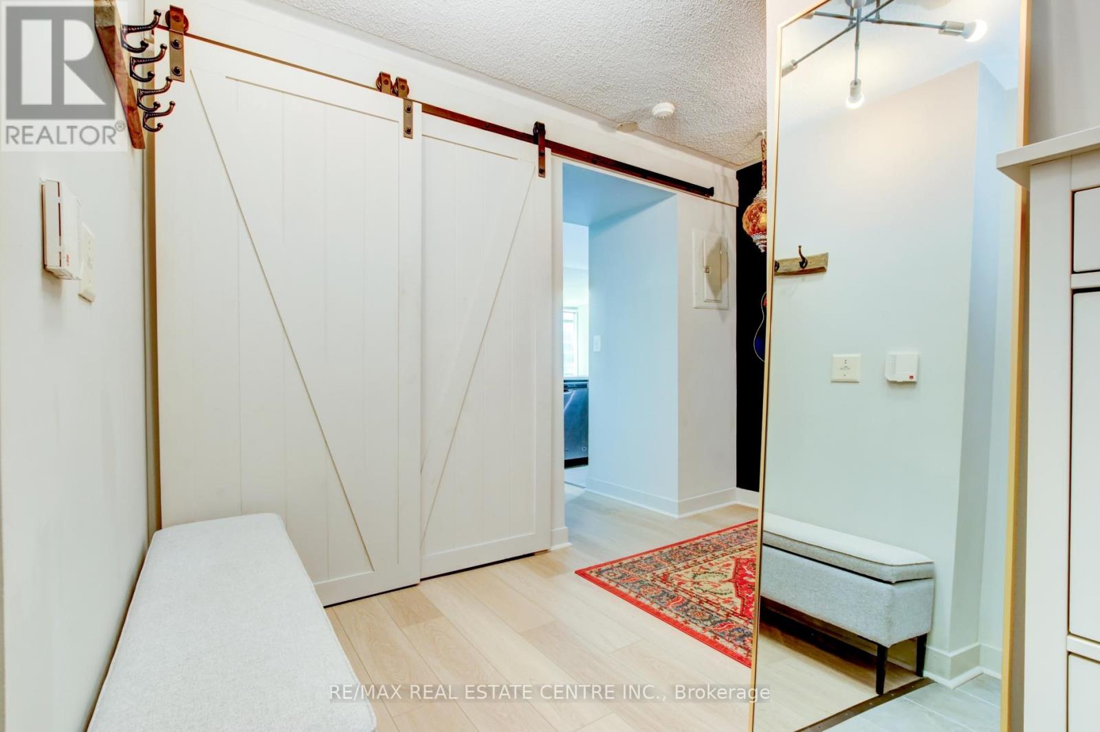 1010 - 397 Front Street W, Toronto (Waterfront Communities), Ontario  M5V 3S1 - Photo 7 - C12441728