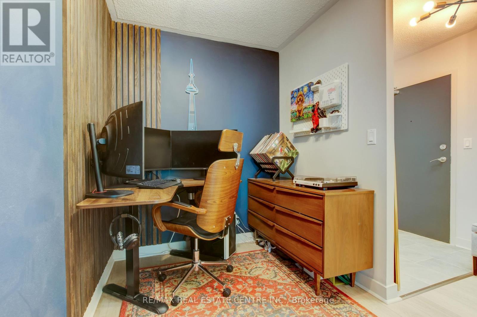 1010 - 397 Front Street W, Toronto (Waterfront Communities), Ontario  M5V 3S1 - Photo 9 - C12441728