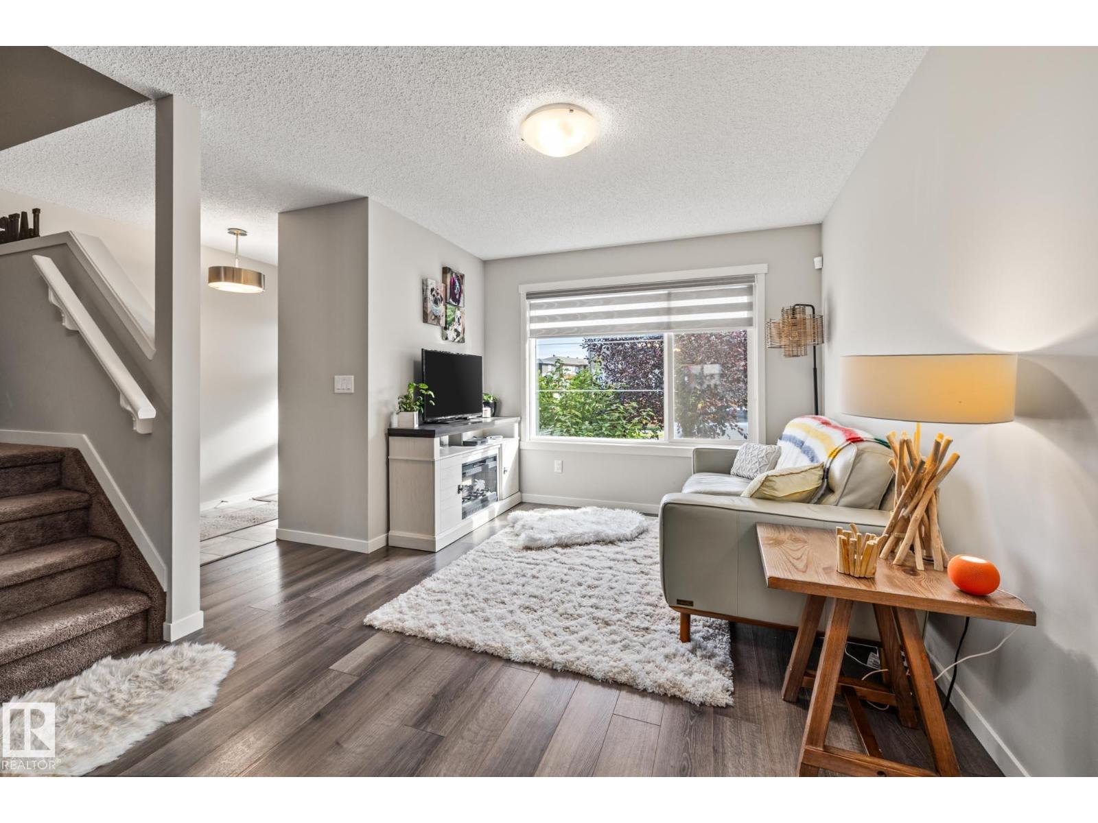20110 27 Av Nw, Edmonton, Alberta  T6M 0W7 - Photo 5 - E4459709