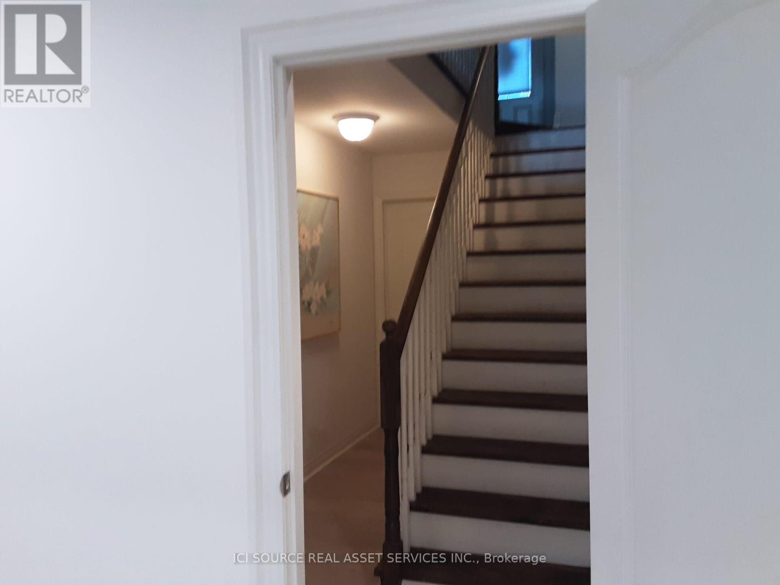 72 Tuscany Grande, New Tecumseth, Ontario  L9R 0E2 - Photo 17 - N12439208