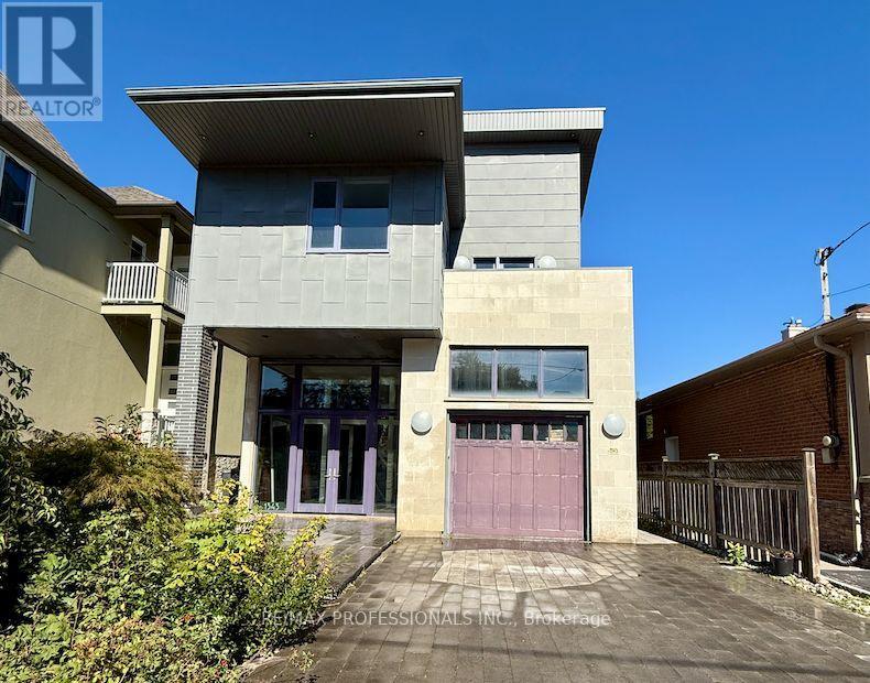 1343 Alexandra Avenue, Mississauga (Lakeview), Ontario  L5E 2A8 - Photo 1 - W12440830