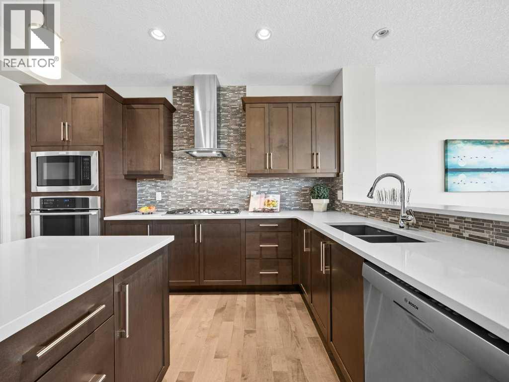 34 Riviera View, Cochrane, Alberta  T4C 0Y7 - Photo 12 - A2258579