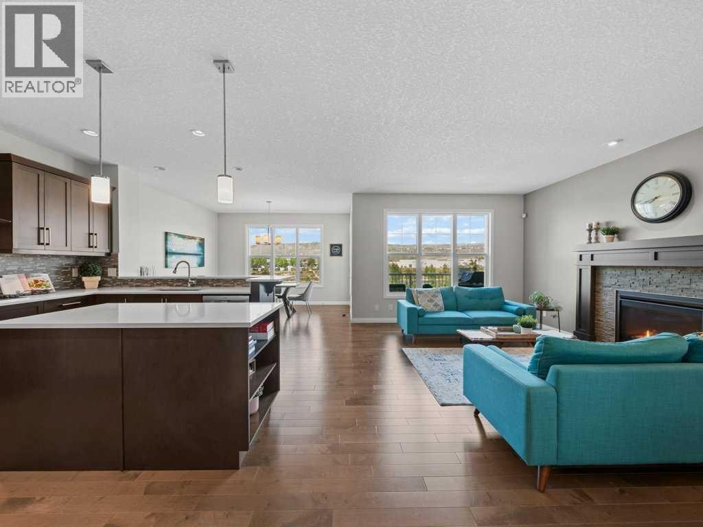 34 Riviera View, Cochrane, Alberta  T4C 0Y7 - Photo 7 - A2258579
