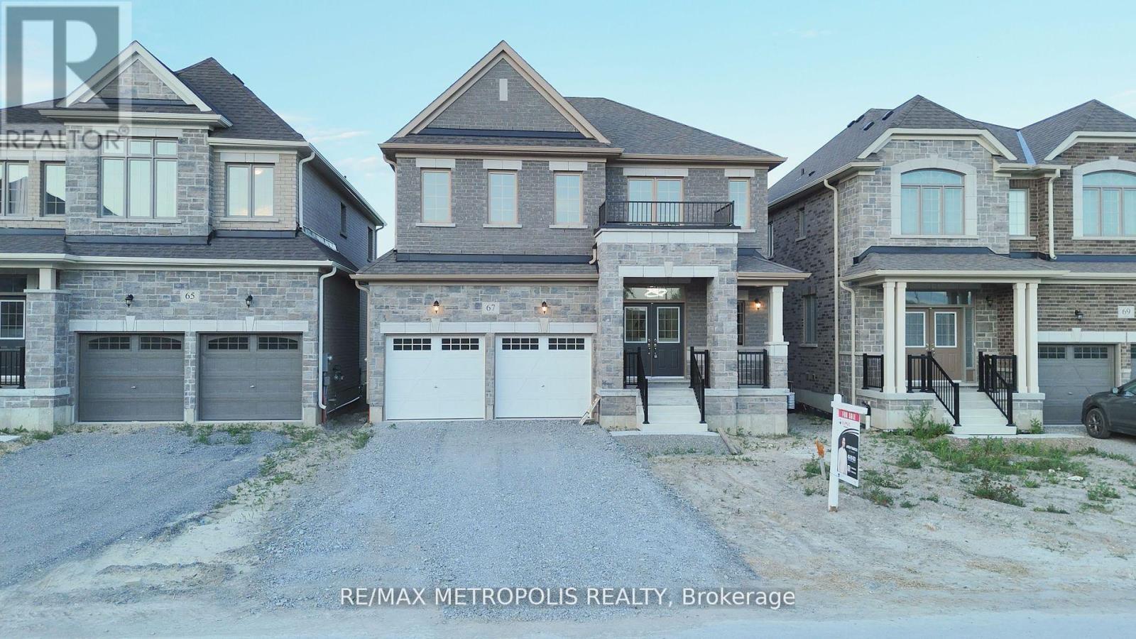 67 Brethet Heights, New Tecumseth, Ontario  L0G 1A0 - Photo 1 - N12441722