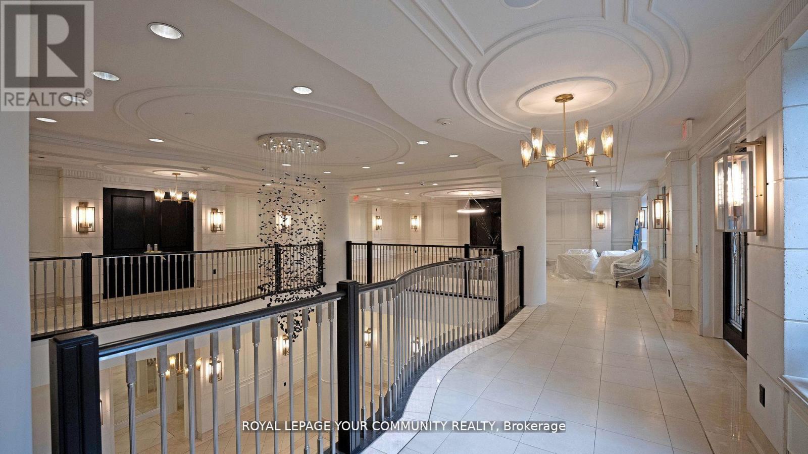 303 - 10101 Yonge Street, Richmond Hill, Ontario  L4C 0V6 - Photo 14 - N12441731