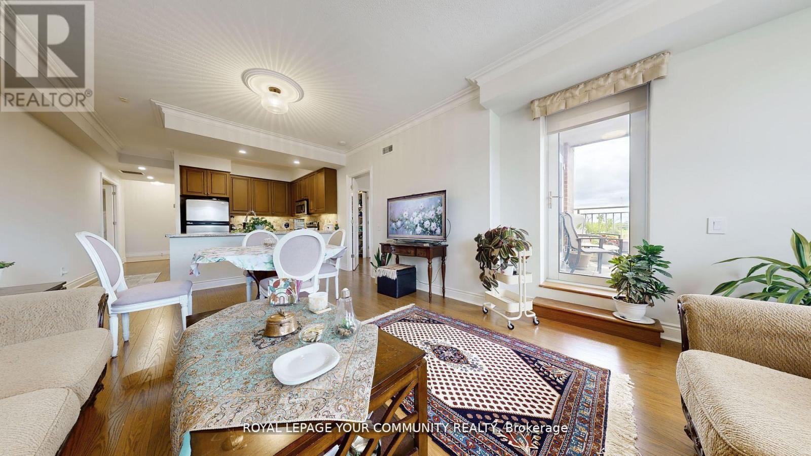 303 - 10101 Yonge Street, Richmond Hill, Ontario  L4C 0V6 - Photo 20 - N12441731