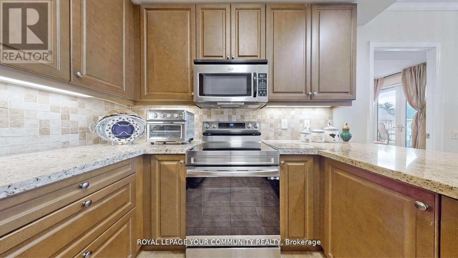 303 - 10101 Yonge Street, Richmond Hill, Ontario  L4C 0V6 - Photo 29 - N12441731