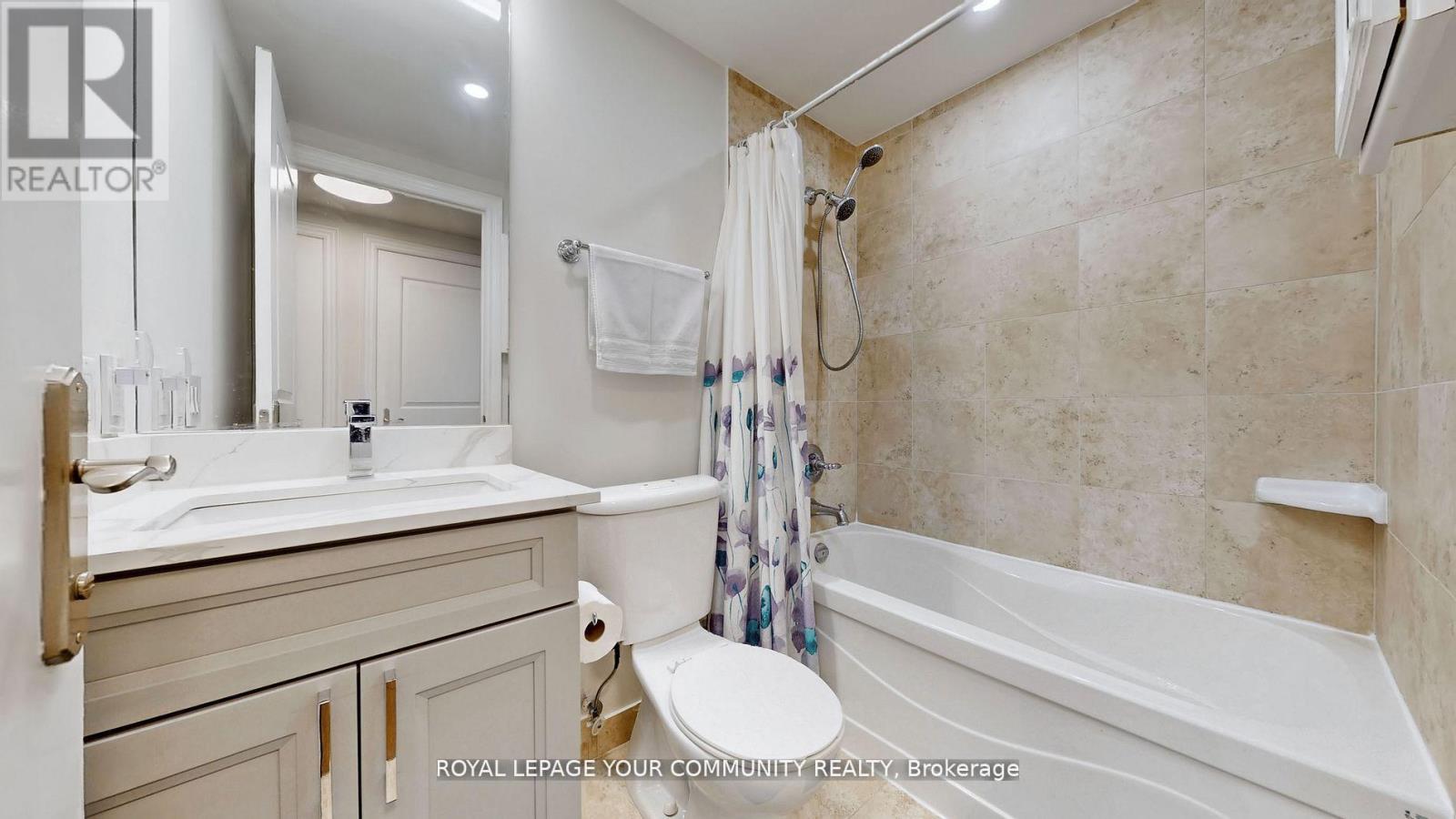 303 - 10101 Yonge Street, Richmond Hill, Ontario  L4C 0V6 - Photo 36 - N12441731