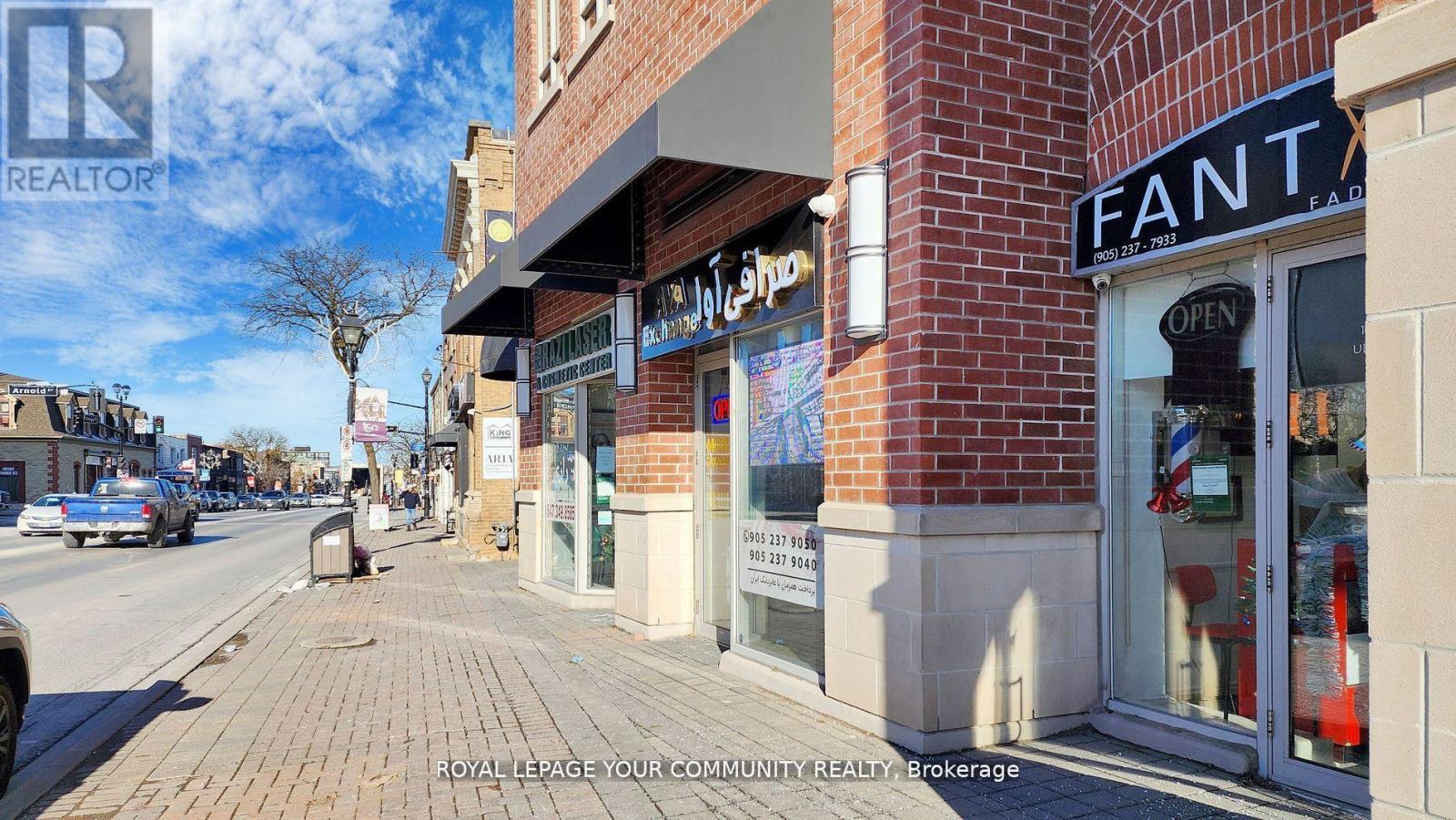 303 - 10101 Yonge Street, Richmond Hill, Ontario  L4C 0V6 - Photo 7 - N12441731
