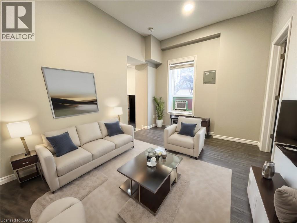 70 Victoria Avenue Unit# 3, Hamilton, Ontario  L8N 2S7 - Photo 1 - 40776009