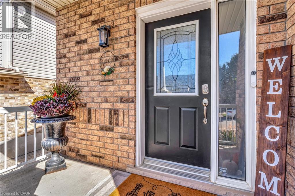 42 Verona Street, Kitchener, Ontario  N2R 1T4 - Photo 3 - 40775353