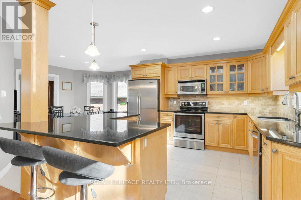 23 Magnolia Court, Belleville, Ontario  K8P 5M7 - Photo 14 - X12441780