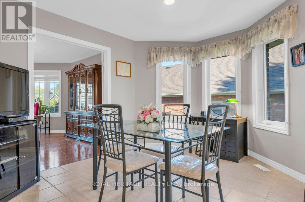 23 Magnolia Court, Belleville, Ontario  K8P 5M7 - Photo 19 - X12441780