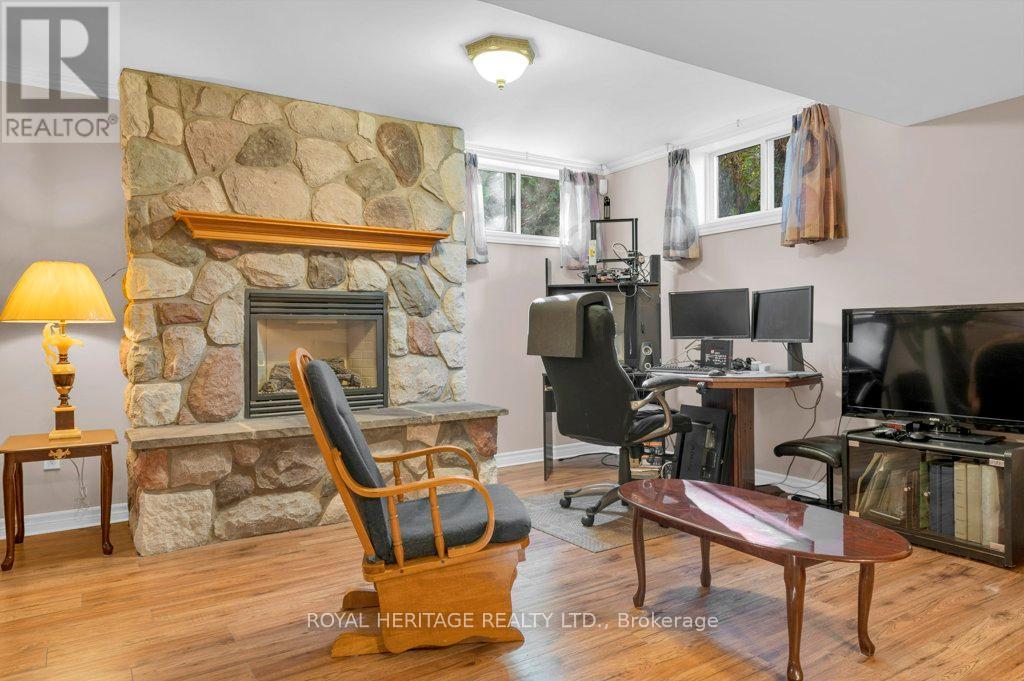 23 Magnolia Court, Belleville, Ontario  K8P 5M7 - Photo 30 - X12441780