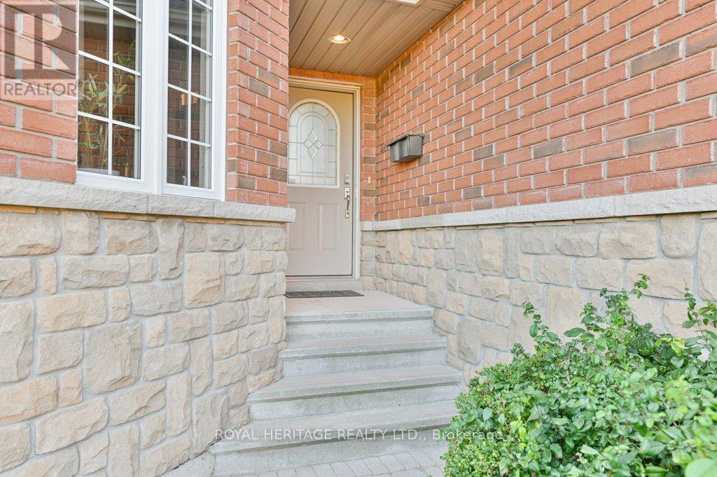 23 Magnolia Court, Belleville, Ontario  K8P 5M7 - Photo 6 - X12441780