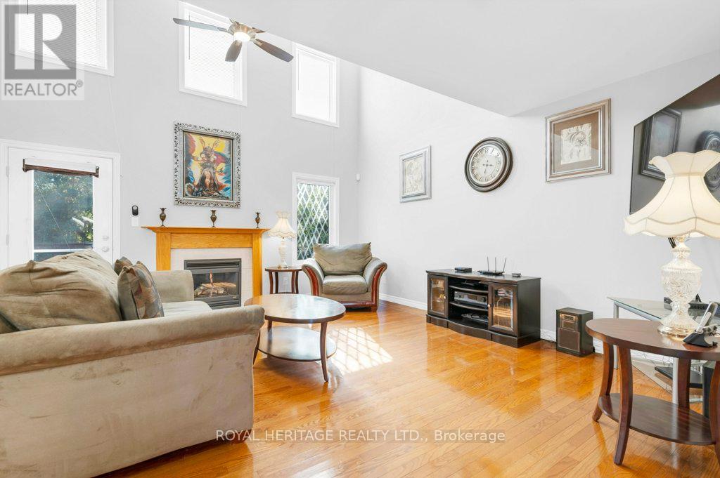 23 Magnolia Court, Belleville, Ontario  K8P 5M7 - Photo 8 - X12441780